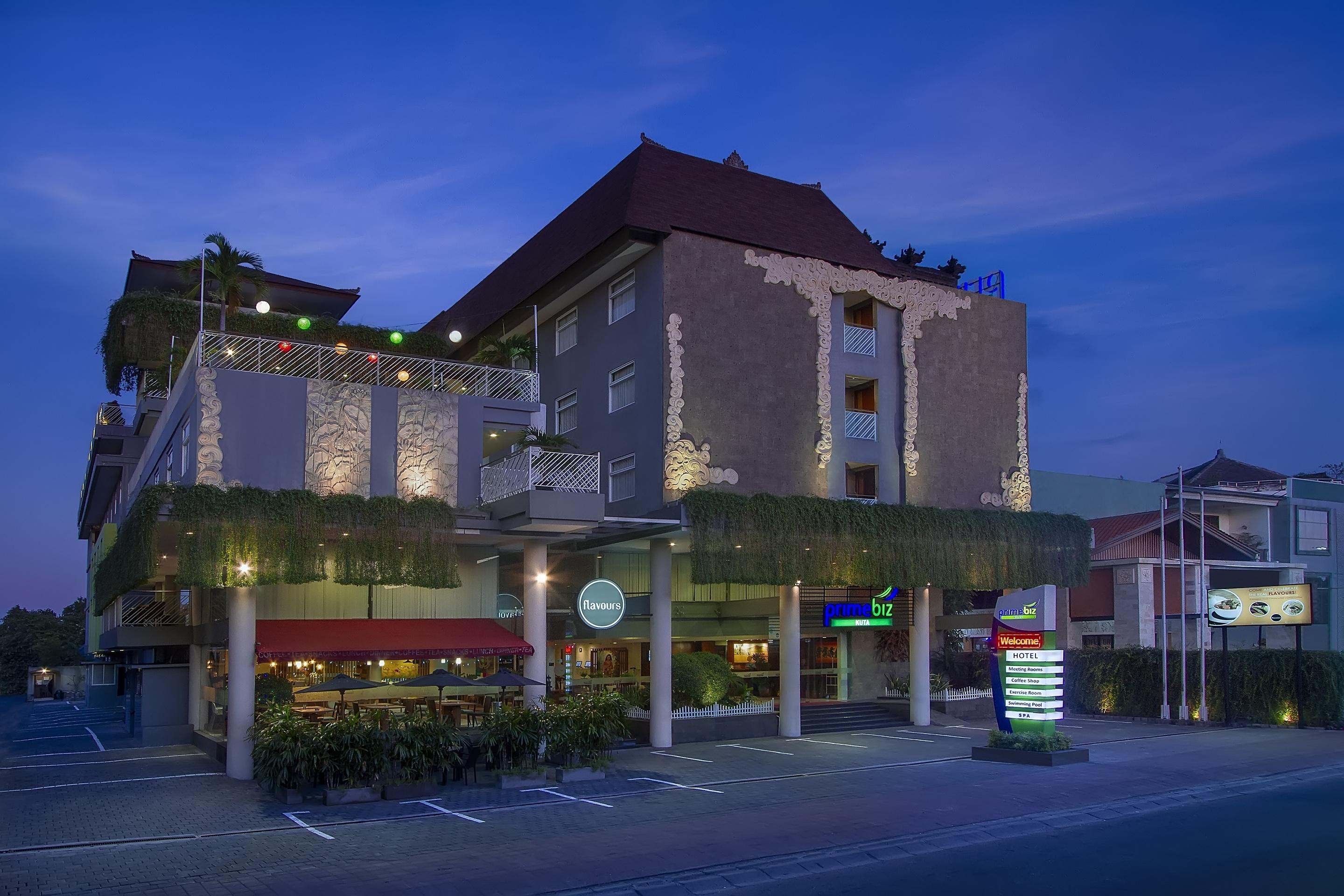Primebiz Hotel Kuta Kuta  Ngoại thất bức ảnh