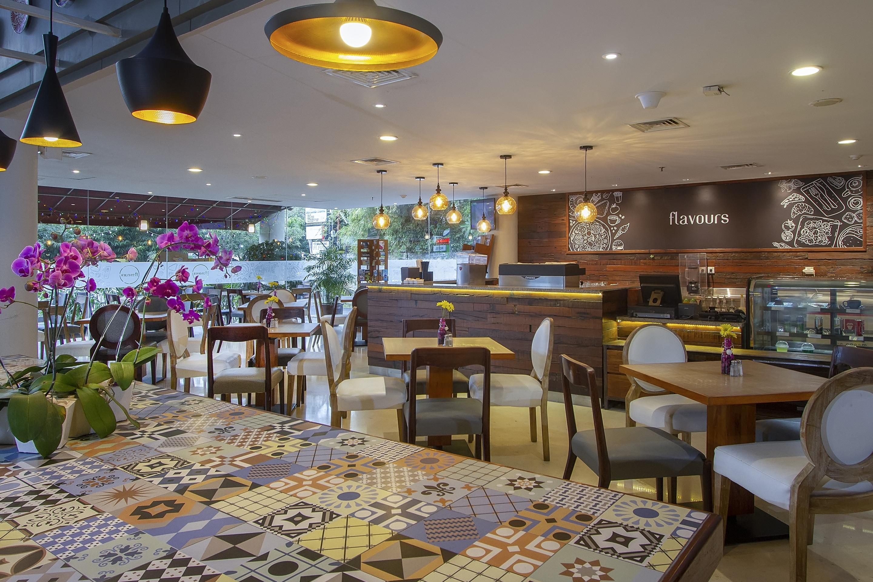 Primebiz Hotel Kuta Kuta  Ngoại thất bức ảnh