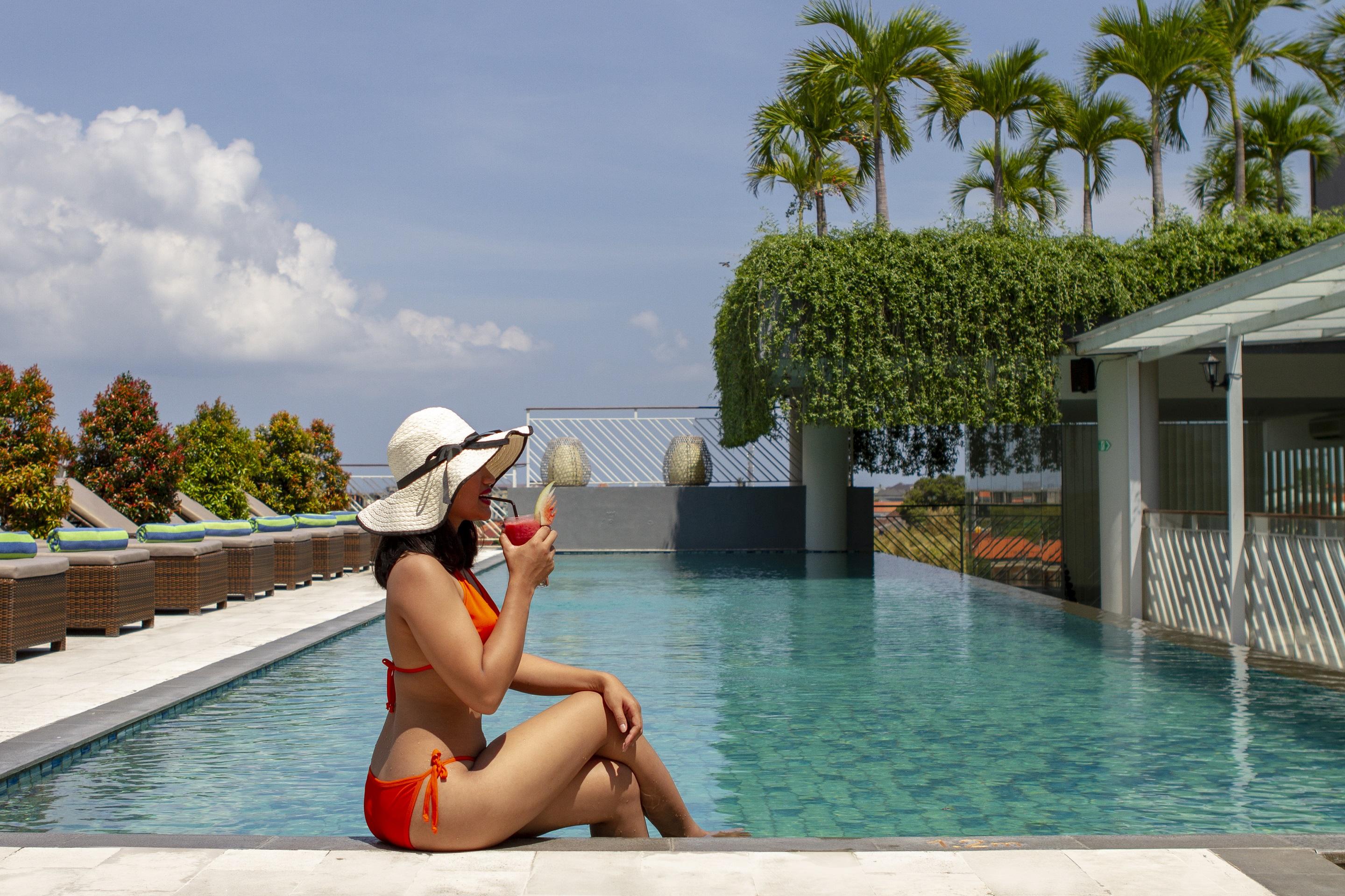 Primebiz Hotel Kuta Kuta  Ngoại thất bức ảnh