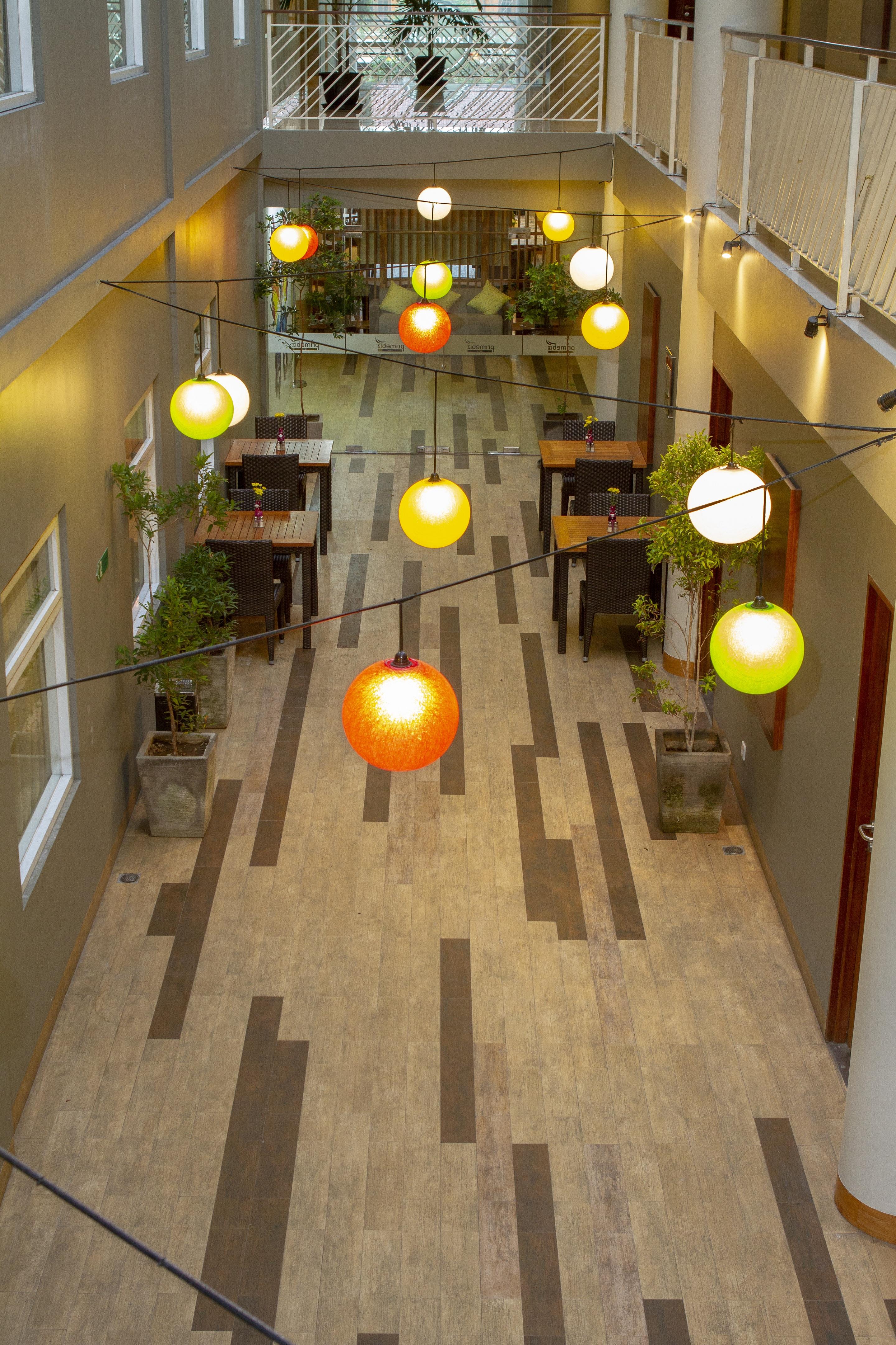Primebiz Hotel Kuta Kuta  Ngoại thất bức ảnh