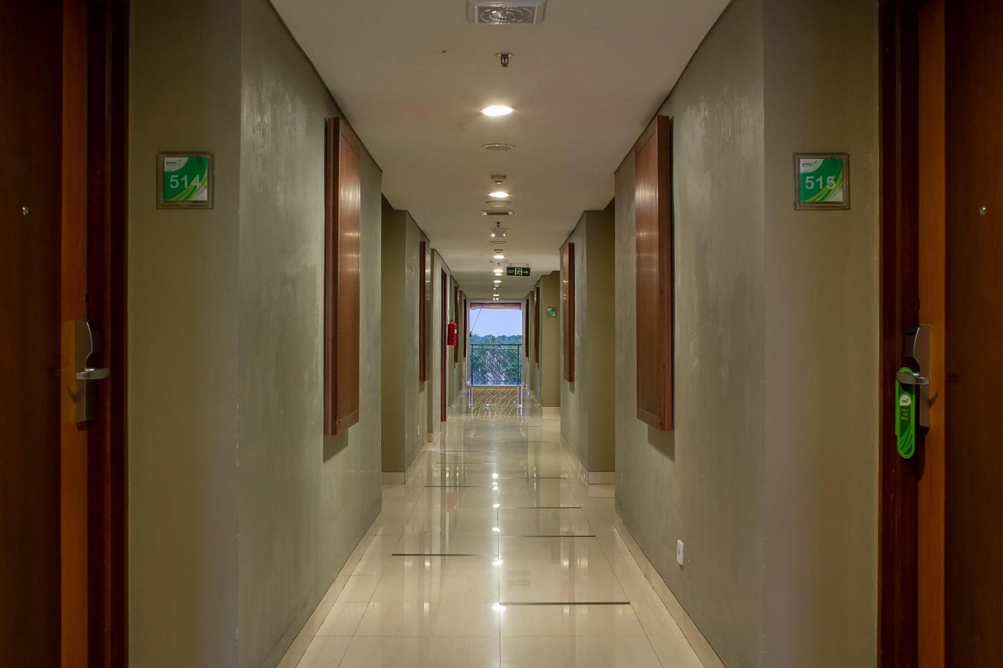 Primebiz Hotel Kuta Kuta  Ngoại thất bức ảnh