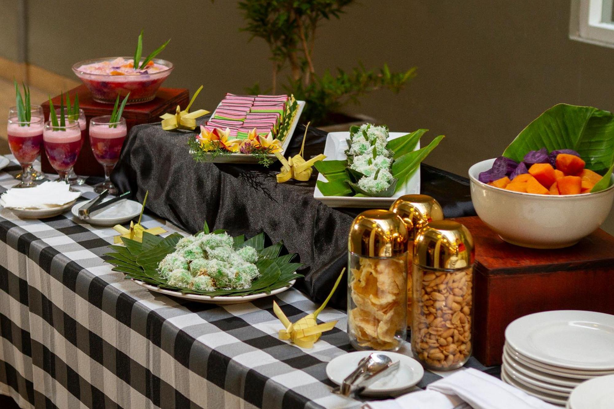 Primebiz Hotel Kuta Kuta  Ngoại thất bức ảnh