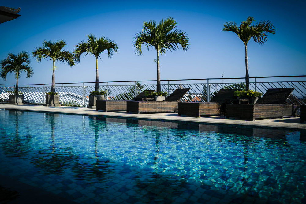 Primebiz Hotel Kuta Kuta  Ngoại thất bức ảnh