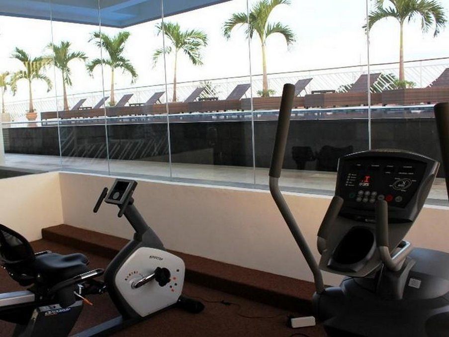 Primebiz Hotel Kuta Kuta  Ngoại thất bức ảnh
